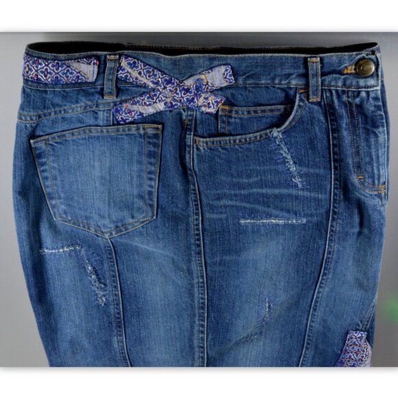 Roberto Cavalli Denim Jeans Embroidered Ribbon Skirt Size 40 - Picture 6 of 11